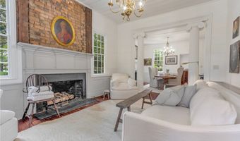 204 S Main St, Abbeville, SC 29620