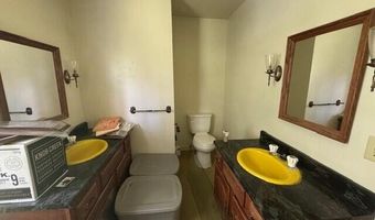 124 Albemarle Drive Dr, Ahoskie, NC 27910