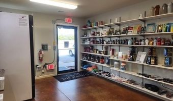 416 Barnett Dr, Batesville, AR 72501