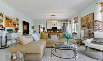 70 Peirce St, East Greenwich, RI 02818