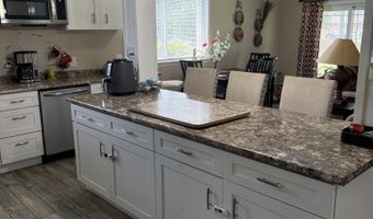 14137 Blairstown Dr, Baker, LA 70714