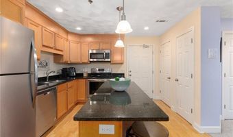 45 Saw Mill Dr 305, North Kingstown, RI 02852