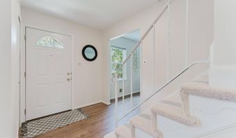 9103 BRAMBLE Pl, Annandale, VA 22003