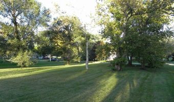 106 Tinder St, Bedford, IA 50833