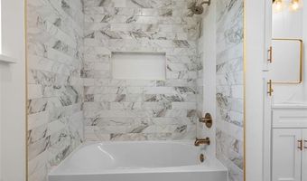 150 Chateau Bnd, Ardmore, OK 73401