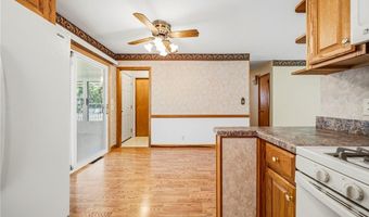 1118 Terrell Dr, Akron, OH 44313