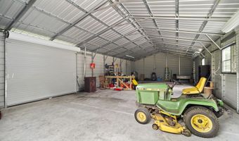 221 Estate Rd, Atkinson, NC 28421
