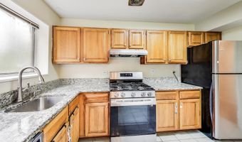 10613 MONTROSE Ave 4, Bethesda, MD 20814