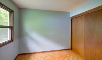 1702 Rae Ln, Madison, WI 53711