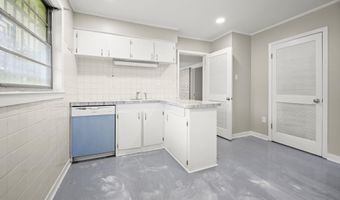 5667 Asphodel Dr, Baton Rouge, LA 70806