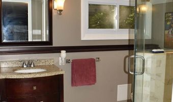 105 Austin Ave, Absecon, NJ 08201