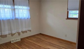114 N 6th Ave, Albert Lea, MN 56007
