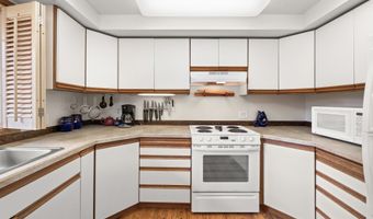 71690 NORTHSHORE Dr, Birkenfeld, OR 97016
