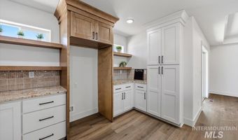 1504 Tverdy Ln, Buhl, ID 83316