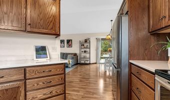 105 Estate Dr, Avon, MN 56310