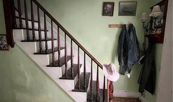 58 Connection St, Newport, RI 02840