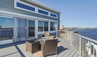32 Cove Rd W, Bayville, NJ 08721