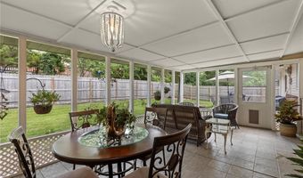 486 Ironwood Dr, Ballwin, MO 63011