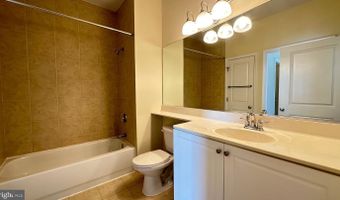 851 N GLEBE Rd #PH07, Arlington, VA 22203
