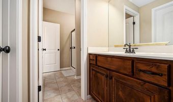 4301 N 141st St, Basehor, KS 66007