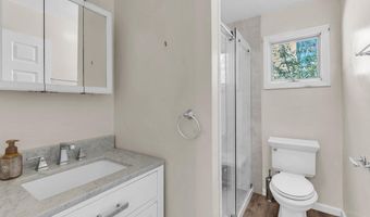 118 Jersey Ave, North Middletown, NJ 07748