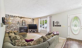 5542 N Olivia Dr, Alexandria, IN 46001