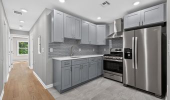 74 W 52ND St 2, Bayonne, NJ 07002
