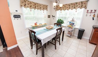 175 Castleton Cir, Boiling Springs, SC 29316
