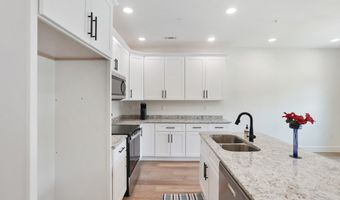 336 Legends Cir, Baxter, TN 38544