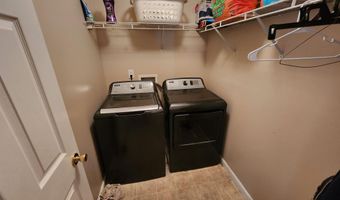 250 CHILDMARK Dr, Albertville, AL 35950