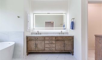 7875 Crownpoint Dr, Alpharetta, GA 30005