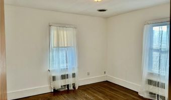 2 Locust Ave, North Providence, RI 02911