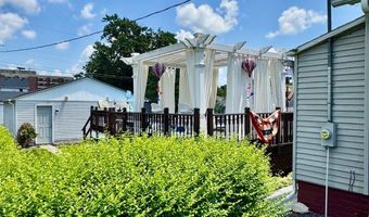 305 N Washington St, Abingdon, IL 61410
