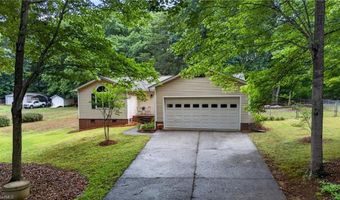 2387 Woodridge Dr, Asheboro, NC 27205
