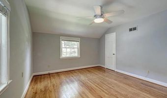 21 KENTBURY Way, Bethesda, MD 20814