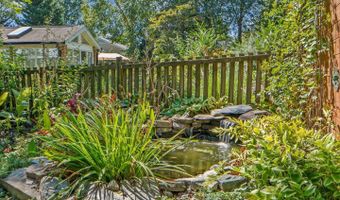 5929 AVON Dr, Bethesda, MD 20814