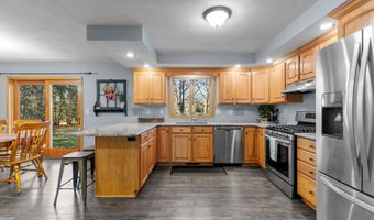 N371 FIELDSIDE Lane, Appleton, WI 54915