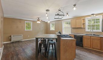 96 Taylor Woods Rd, Belgrade, ME 04917