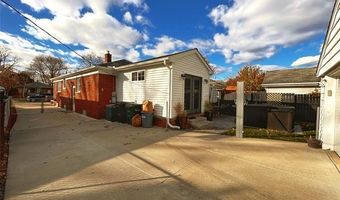 7639 Cortland Ave, Allen Park, MI 48101