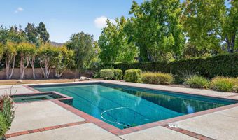 1809 Via Montecito, Camarillo, CA 93012