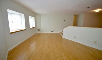 112 Franklin St C3, Bangor, ME 04401