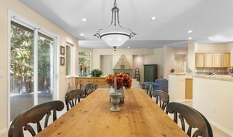 61841 E SALMON St, Brightwood, OR 97011