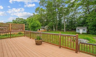 116 Clearview Dr, North Kingstown, RI 02852