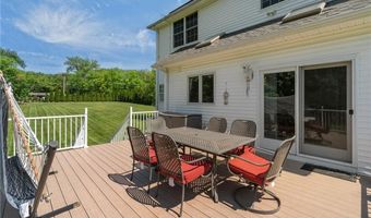 38 Steeple Ln, Lincoln, RI 02865
