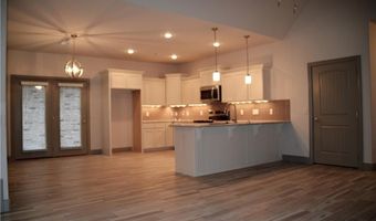 1802 SW Riverstone Rd, Bentonville, AR 72713