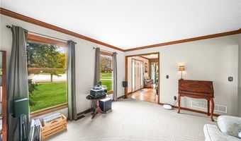 350 Aspen Ct, Aurora, OH 44202