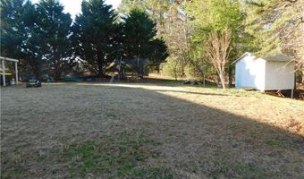 873 Port West Dr, Auburn, GA 30011