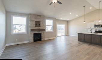 3605 NW 27th St, Ankeny, IA 50023