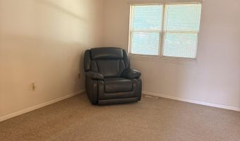 520 Sheldon St, Algonac, MI 48001