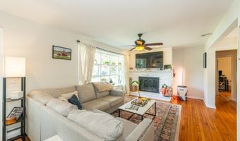 18 Hillcrest Ter, Bayonne, NJ 07035
